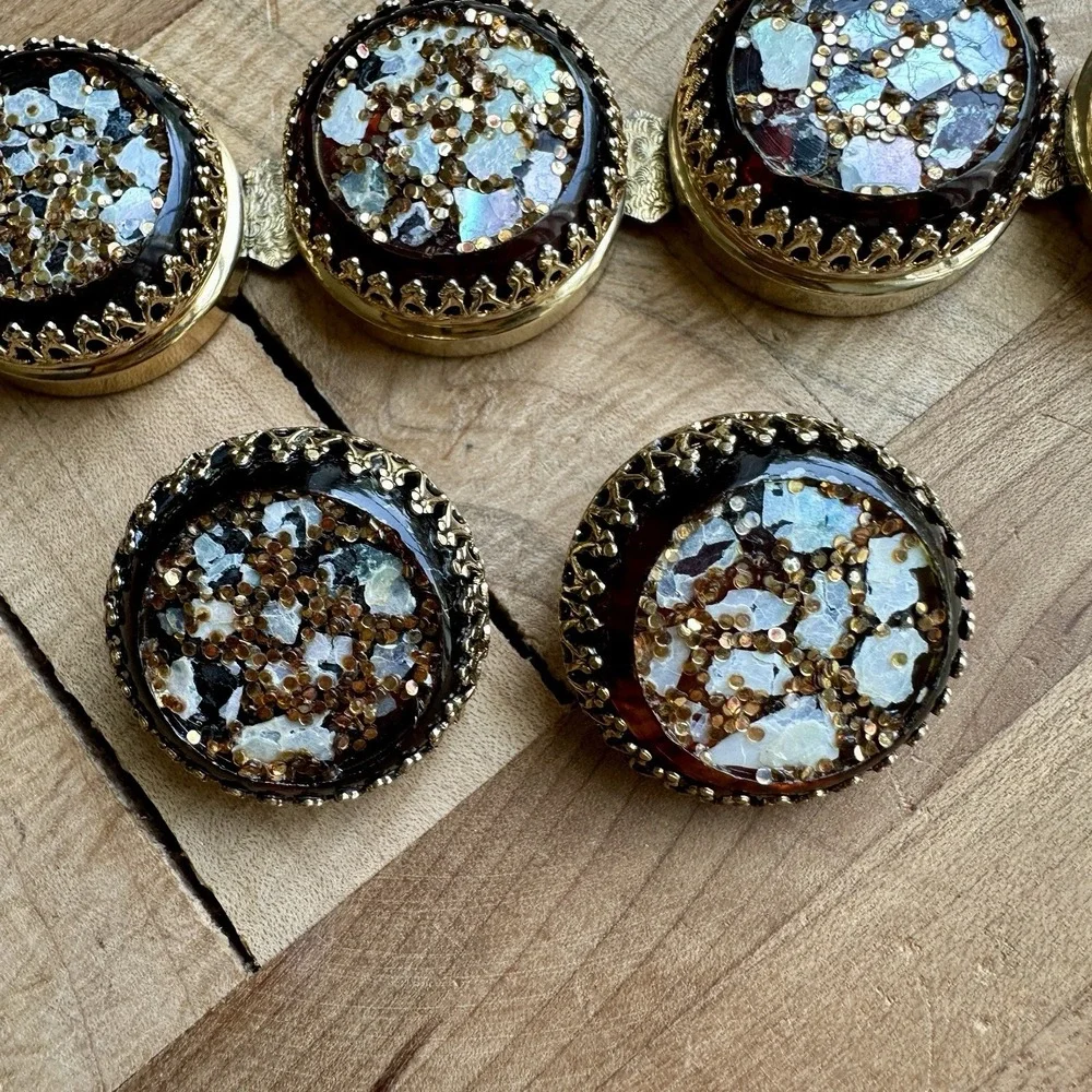 Vintag 1950's Confetti Bracelet 6.5 Inch w Clip Earrings Acrylic Gold Flake MOP